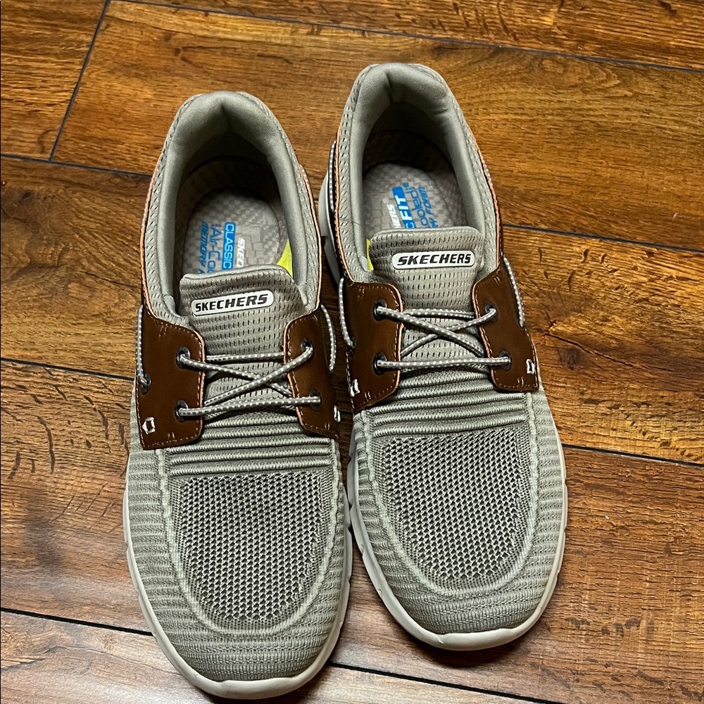 Skechers Men's Gray and Brown Athletic Shoes